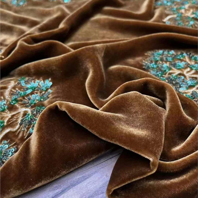 Зеленое шелковое бархатное пал – обзор и цена Bead Mat Velvet